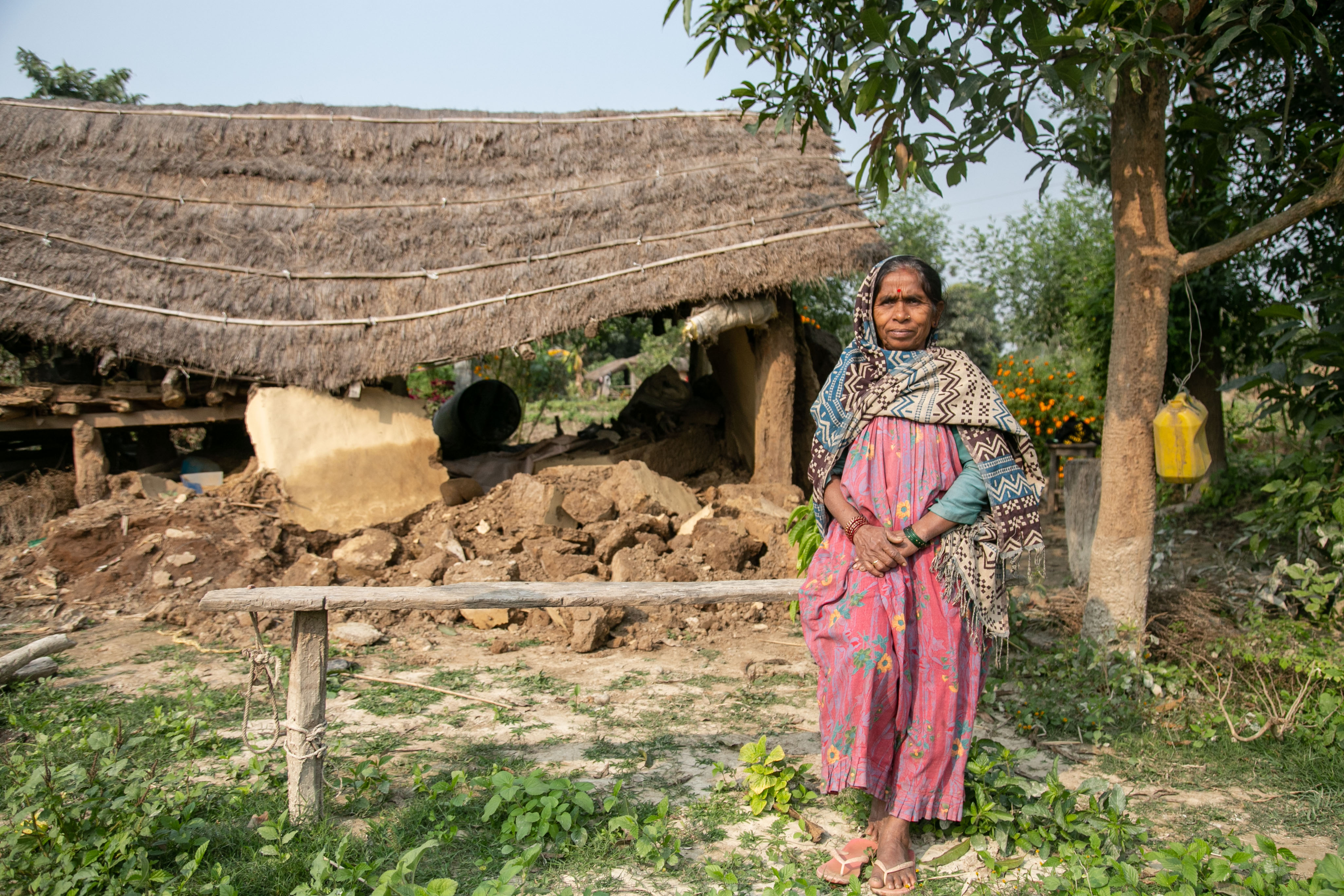Nepal_RCS_5.jpg Ranju Devi Sunar, a recipient of cash assistance, used the money to buy food and a mobile set.